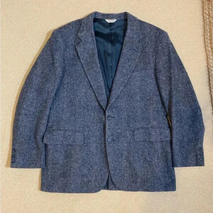 RARE Vintage Men’s 100% Wool Coat Made in USA Chicago Madigans for Men Brand